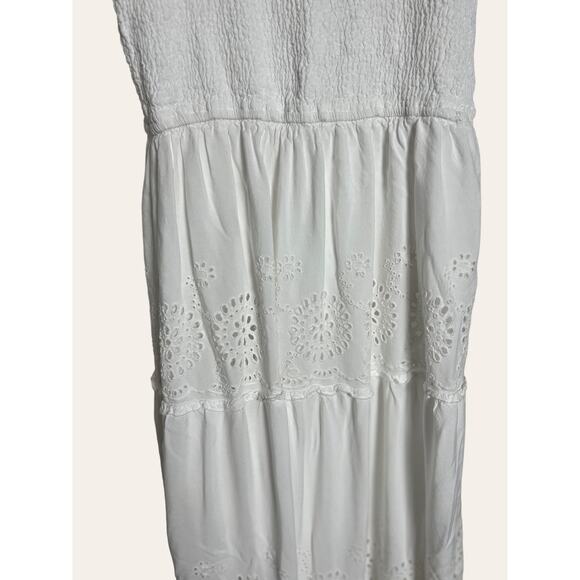 Jessica Simpson White Eyelet Smocked Sleeveless Maxi Dress Size XL - Picture 4 of 7